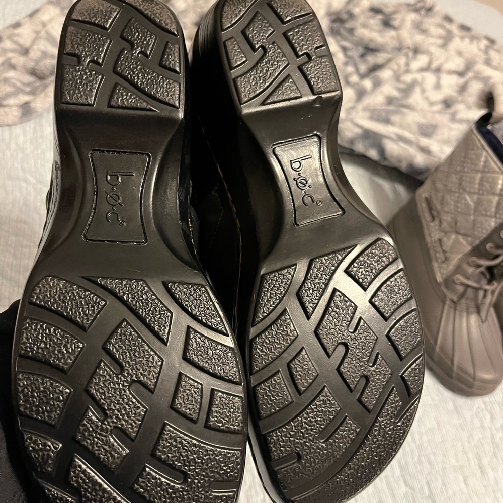 EUC BOC LEATHER MULES - Picture 5 of 8